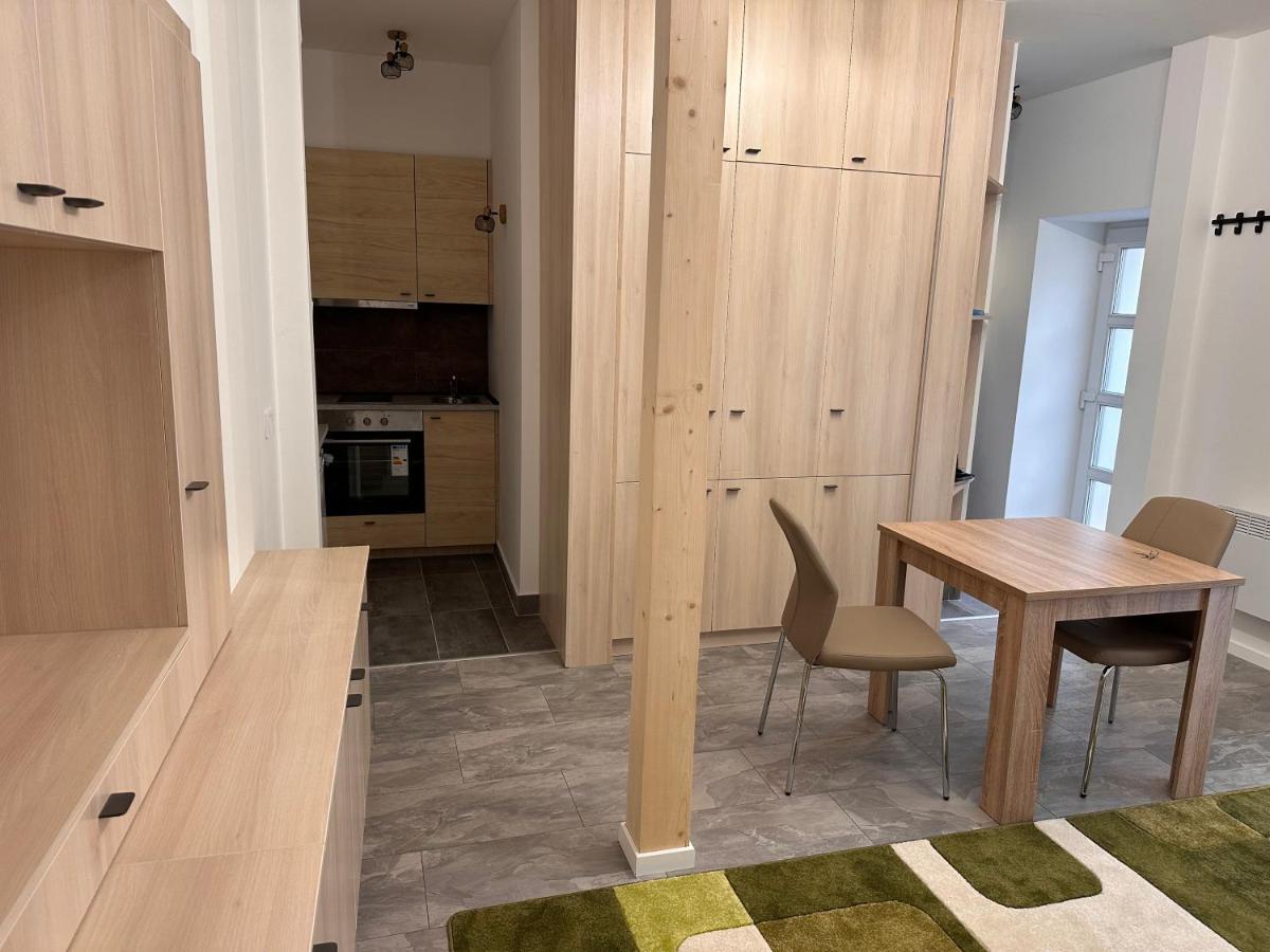 Infinity Apartman Esztergom Exterior foto